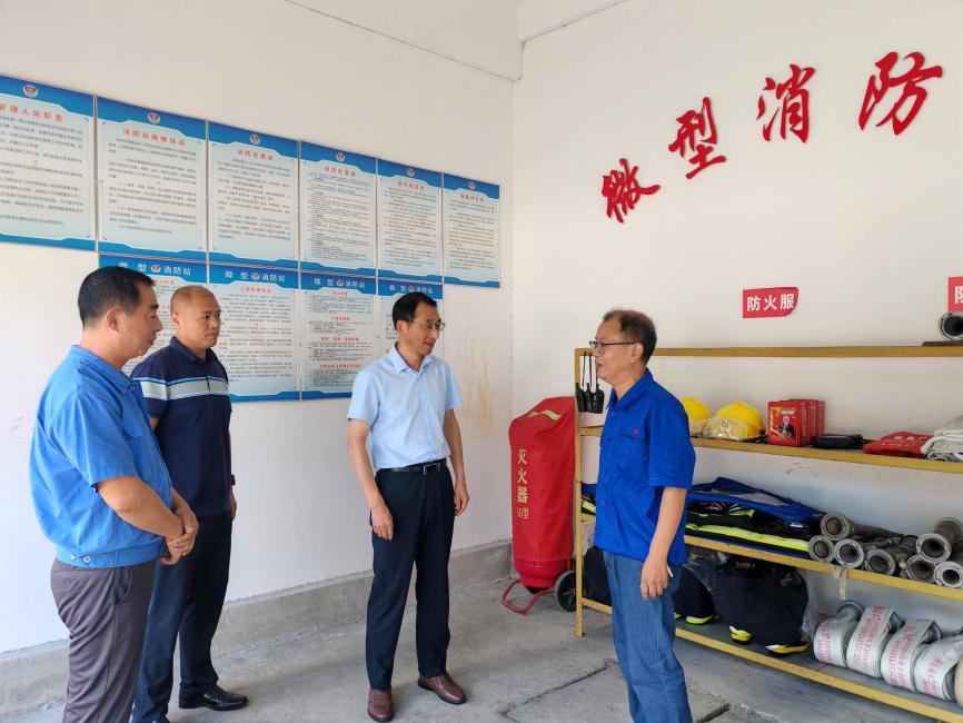 筑牢安全防線    護(hù)航國慶佳節(jié)  區(qū)國投集團(tuán)昱燃液化氣公司全面開展“國慶、中秋”節(jié)前安全檢查